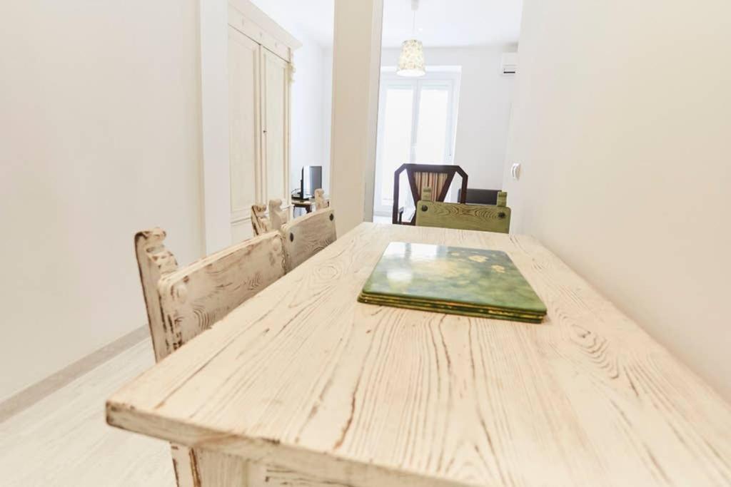 Original Y Coqueto Apartamento Junto A Plaza Mayor Apartment Madrid Exterior foto
