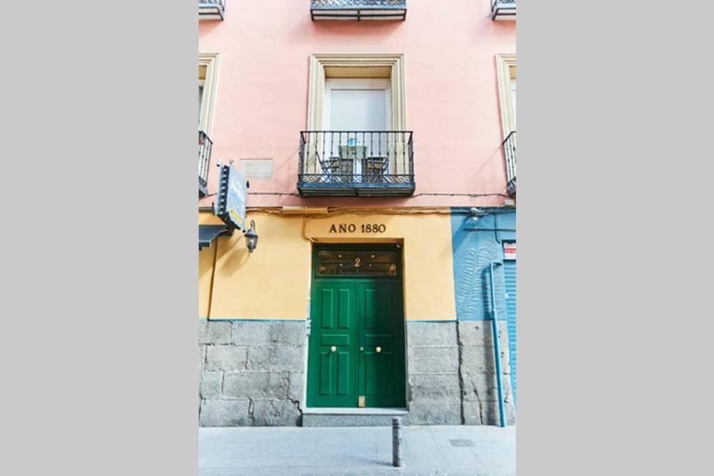 Original Y Coqueto Apartamento Junto A Plaza Mayor Apartment Madrid Exterior foto
