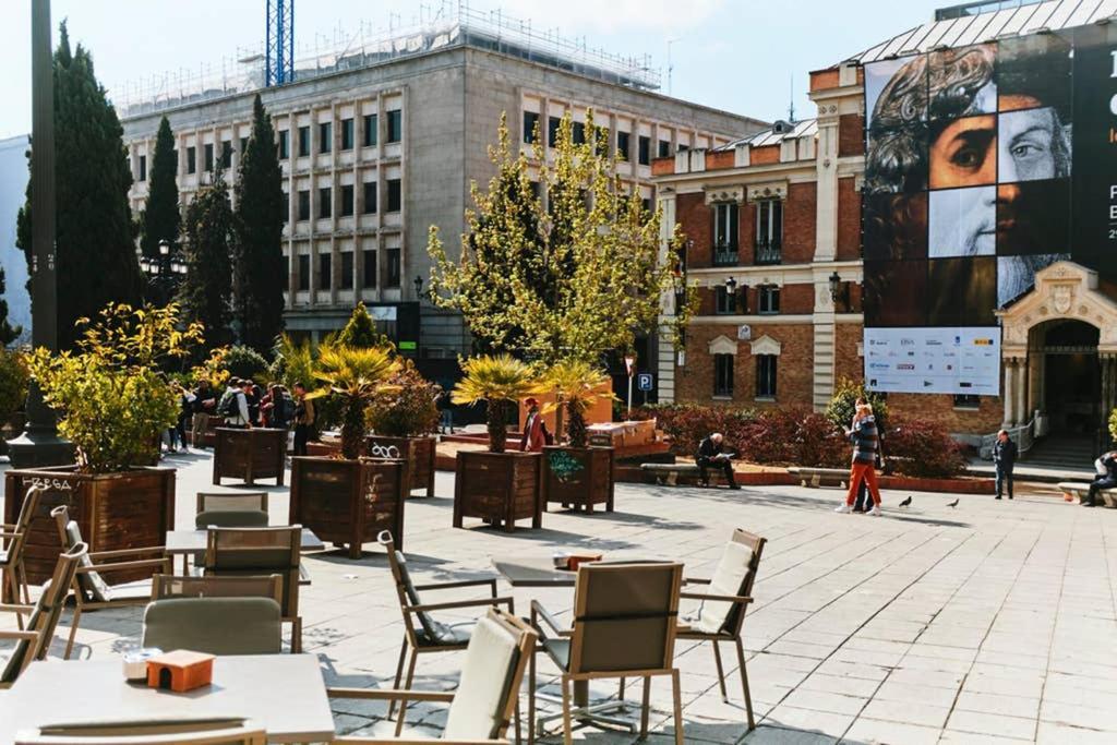 Original Y Coqueto Apartamento Junto A Plaza Mayor Apartment Madrid Exterior foto