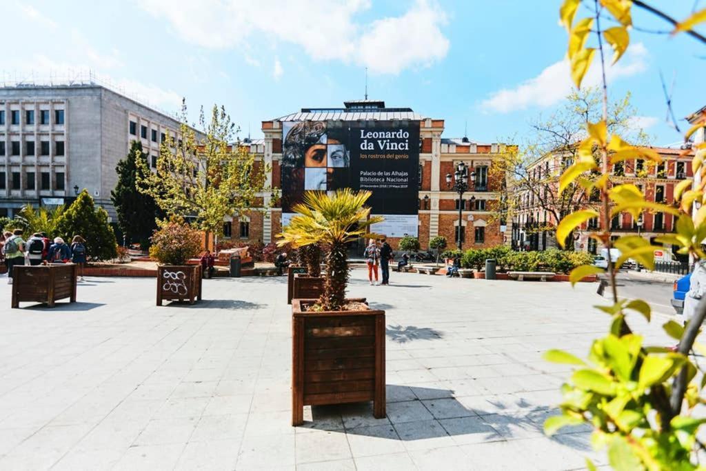 Original Y Coqueto Apartamento Junto A Plaza Mayor Apartment Madrid Exterior foto
